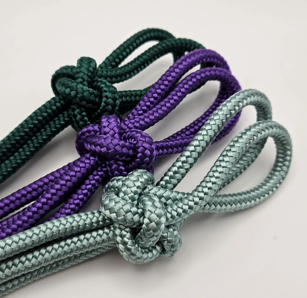 6mm PPM Rope tied in Fiador knots in East Sussex by Ponies and Pups